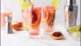 رفع مستوى الترطيب: إرواء عطشك بالعصائر الطازجة المنعشة