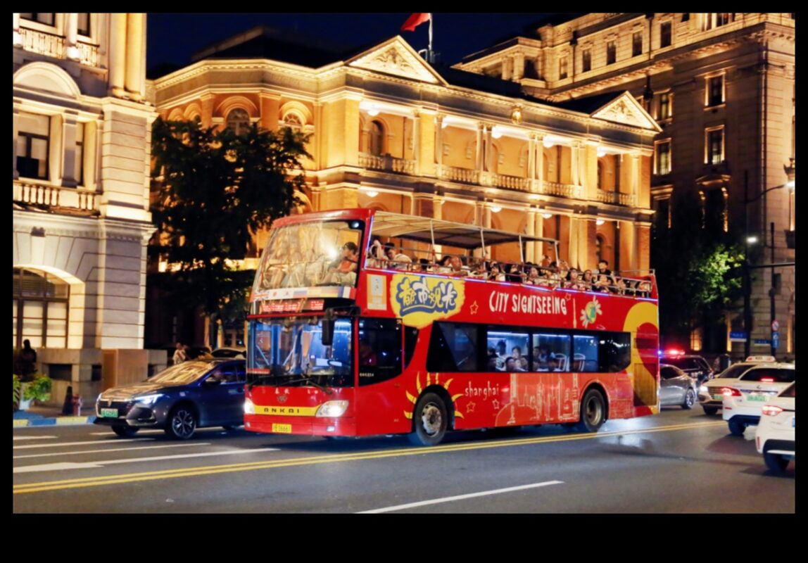 أوديسي في الهواء الطلق: حكايات من رحلات الحافلات ذات الطابقين