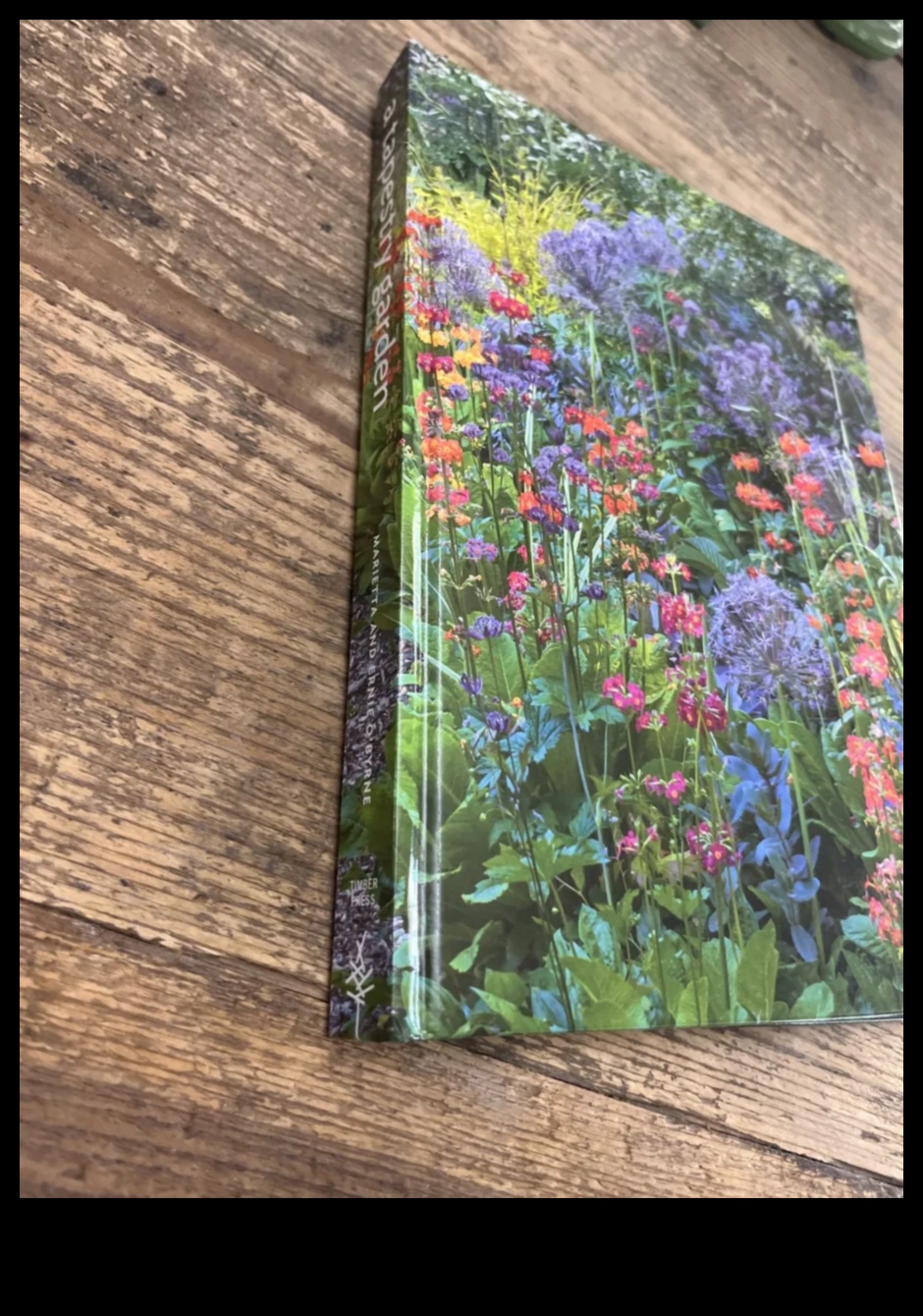 نسيج الحديقة: تصميم روائع الطبيعة