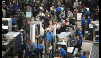 المسافر منبر: تأريخ أوقات السفر